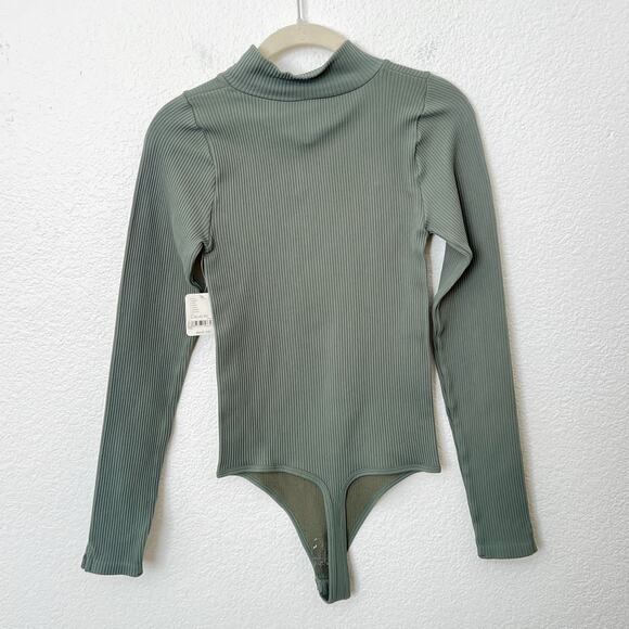 [Free People] Army Green XYZ Bodysuit Long Sleeve Ribbed Turtleneck NWT Sz L/XL - Picture 3 of 12